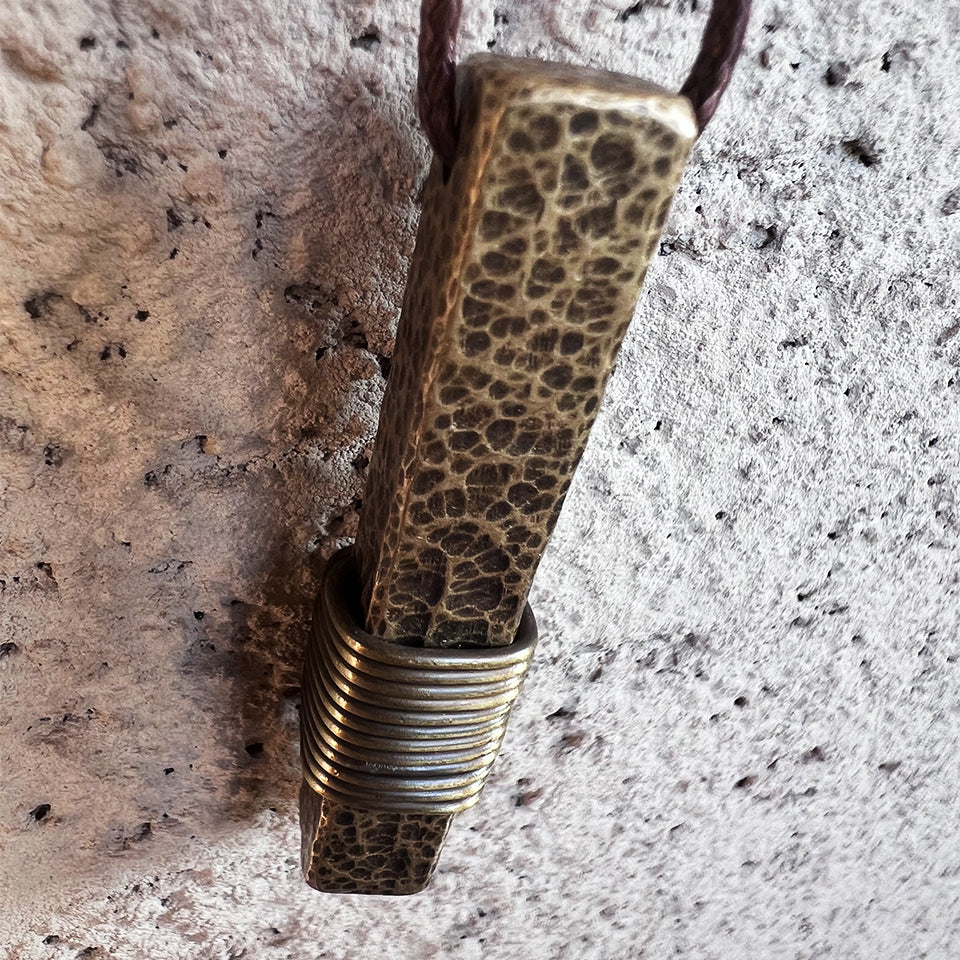 Metal-AurumScar-Pendant