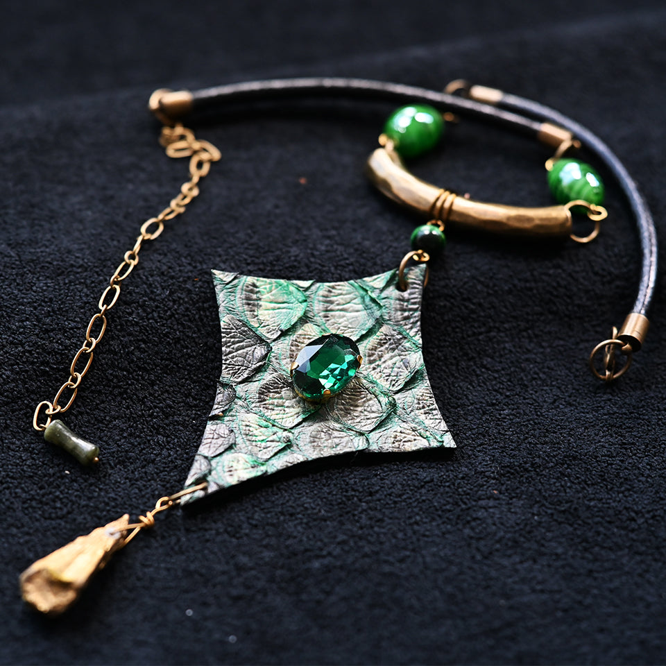 Diamond Form Pendant - Necklace