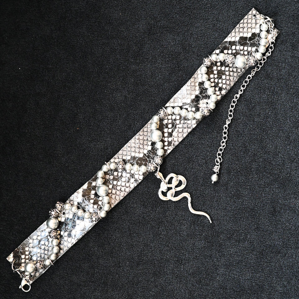 Wide Pearl Wave - Choker